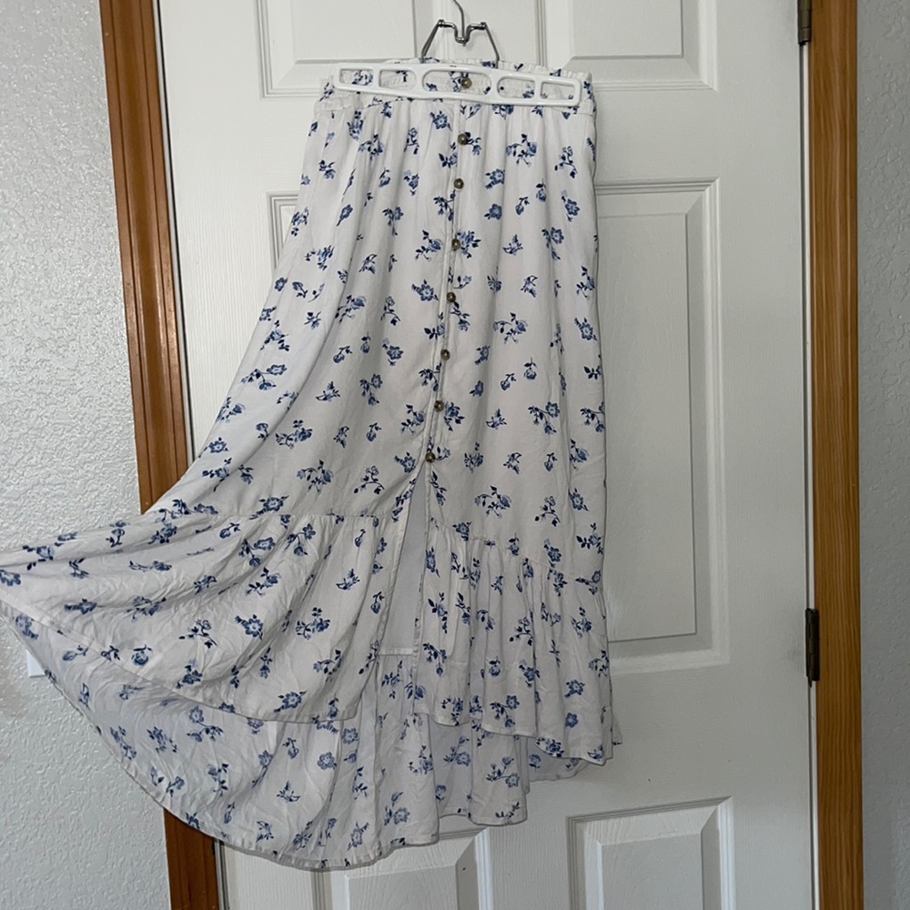 Hollister skirt and top set!